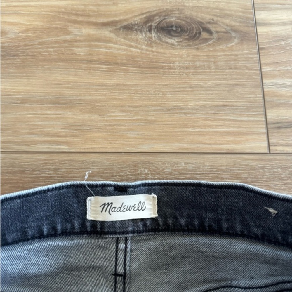 Madewell The Mom Jean 24P